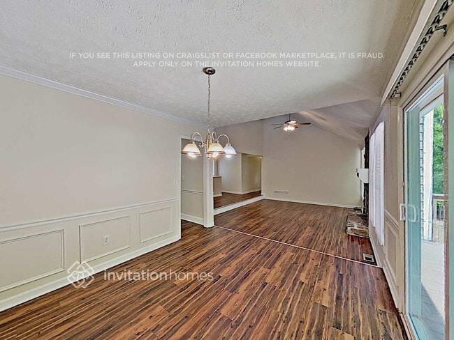 Photo - 4042 Maxanne Dr NW
