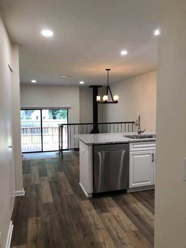 Photo - 2809 SE 17th St