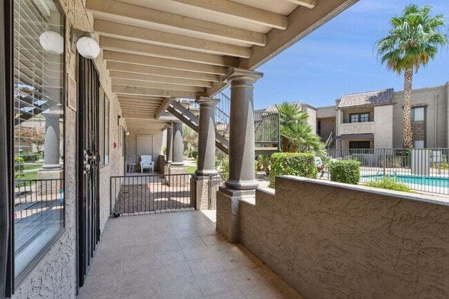 Photo - Prime poolside corner 2 bedroom 2 bath con...