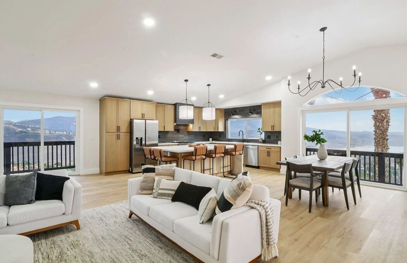 Photo - Sangamon Ave Unit House