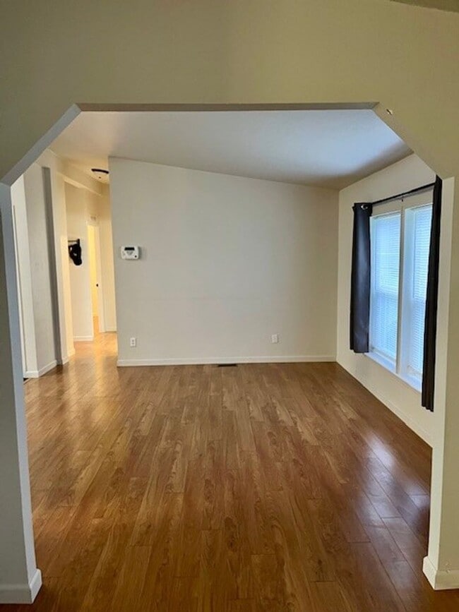 Photo - Beautifully updated home in Port Orchard!