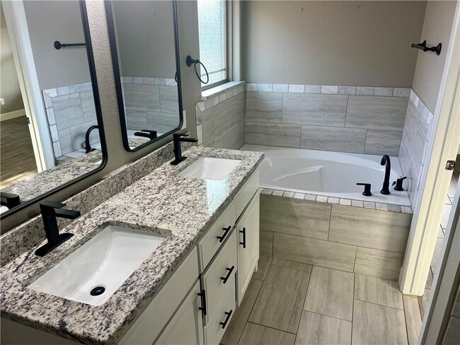 Photo - 1121 Cannon St