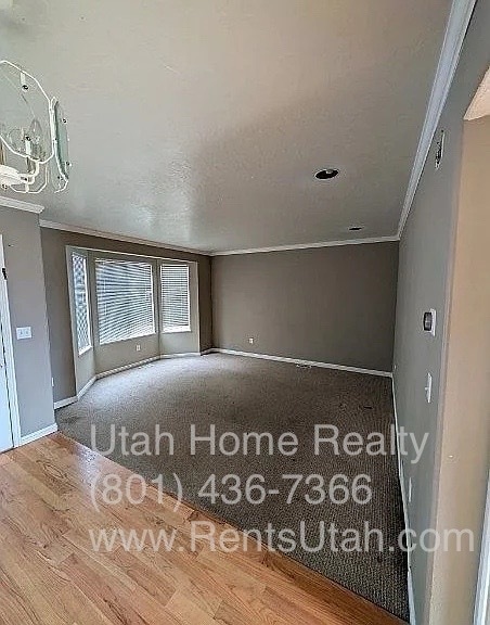 Photo - 2058 California Ave