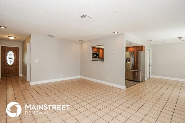 Photo - 3406 Ave Villandry