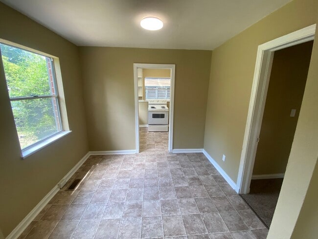Photo - 3129 Baker Cir