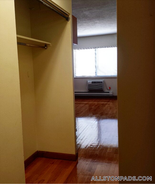 Photo - 1110 Commonwealth Ave Unidad 418