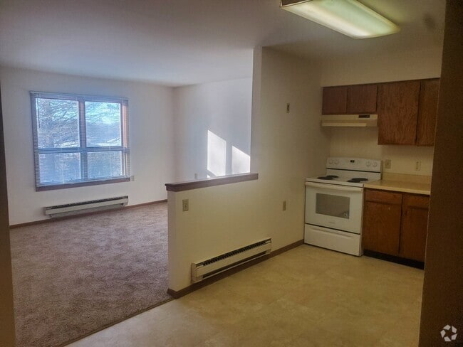 Building Photo - 220 Brookwood Dr Unit 111 Rental