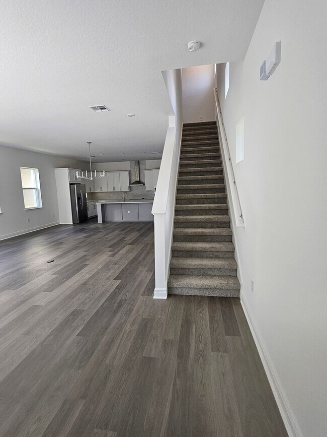 Photo - 10172 Pearson Ave