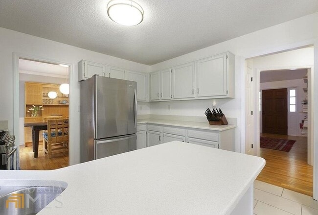 Photo - 210 Spring Forest Way