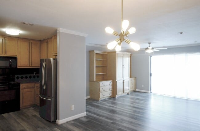 Photo - 8427 Hearth Dr