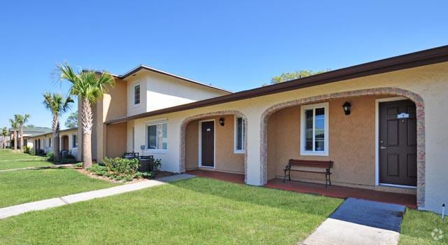 Community - Emerald Villas