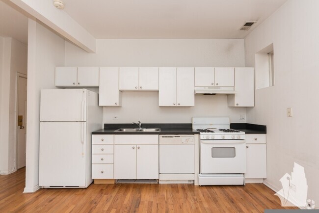 Building Photo - 1022 N Damen Ave Unit 1022-5 Rental