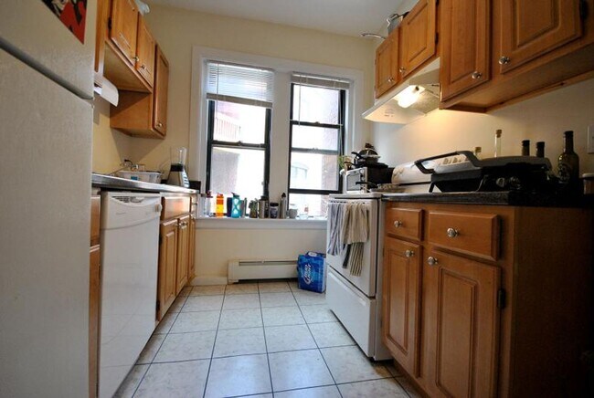 Photo - No Brokers Fee Unit on Cleveland Circle, Central Heat, Laundry, on a Site, Parking for Rent, Eat-...