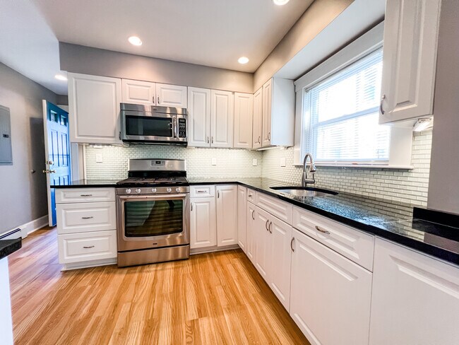 21 Jefferson St Unit 1