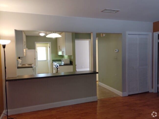 Building Photo - 801 Burcale Rd Unit K1 Rental