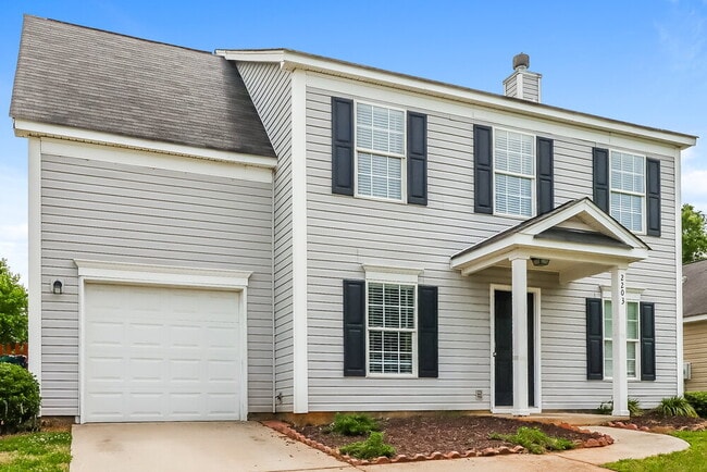 Photo - 2203 Pimpernel Rd