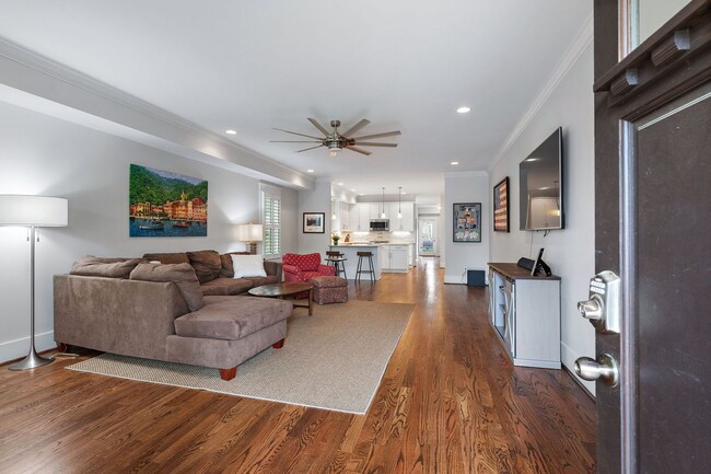 Photo - 414B St Francis Ave