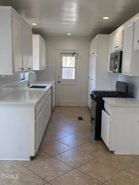 Photo - 337 Knight Way