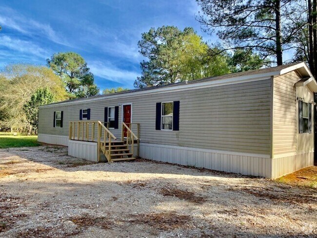 Building Photo - 230 Lawlis Rd Rental