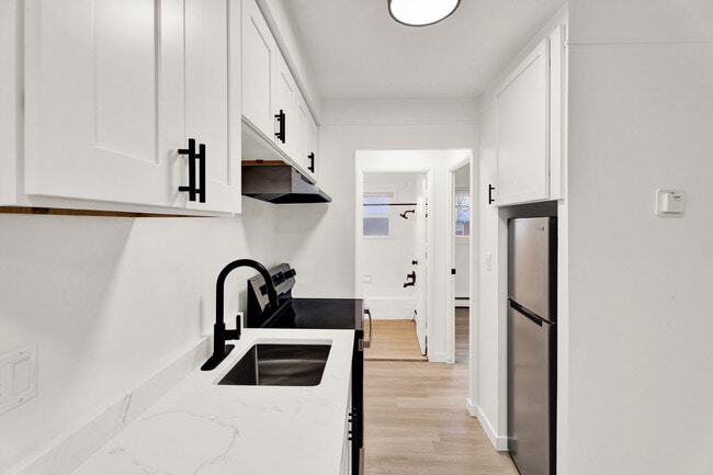 Photo - ONE11 RESIDENCES - MT CLEMENS - APARTMENTS