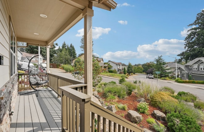 Photo - 4677 Southampton Dr SE