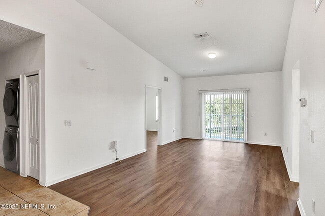 Photo - 4911 Key Lime Dr Unidad 302