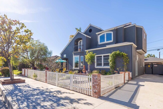 Photo - 1605 Lynngrove Dr