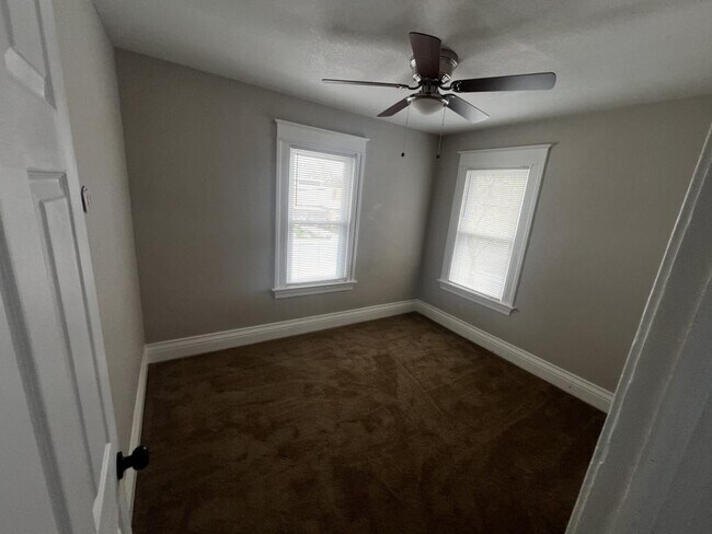Photo - 193 Reynolds St