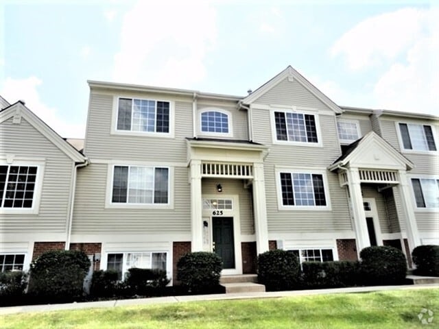 Building Photo - 625 Cary Woods Cir Rental