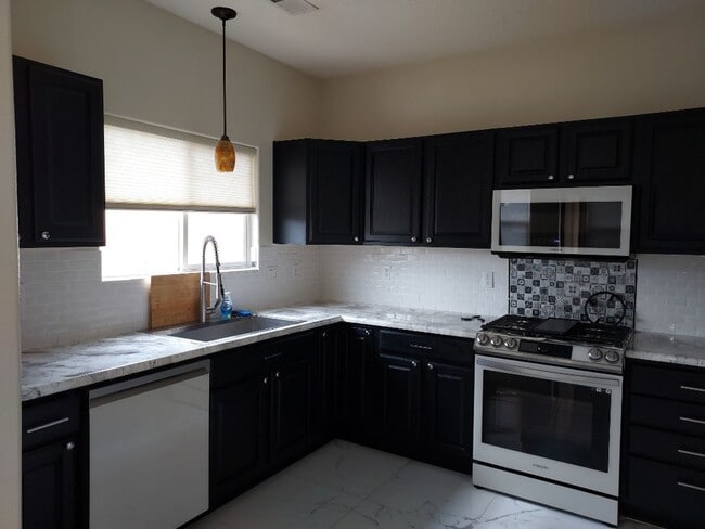 Photo - 13604 Mountain W Ct SE