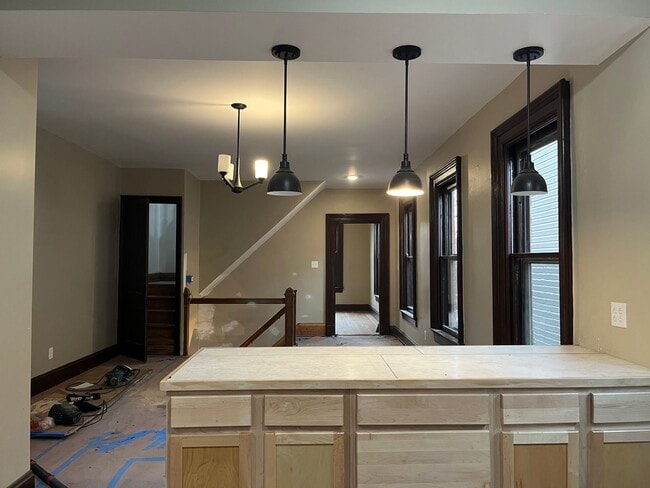 Building Photo - 1927 Scott St Unit 1927 Scott Blvd. Apt.1