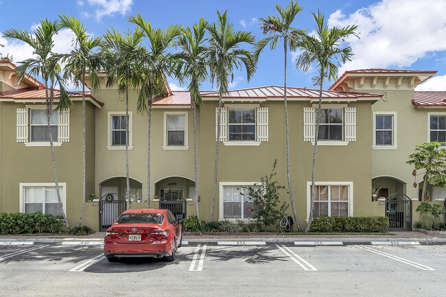 Photo - 228 Lake Monterey Cir