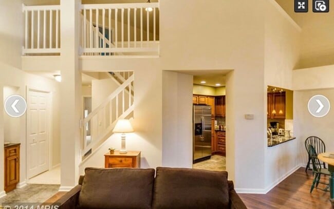 Building Photo - 1304F Garden Wall Cir Unit 107