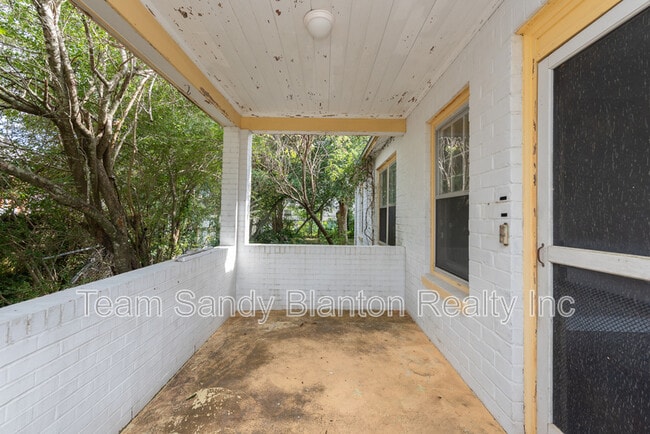 Photo - 225 Bryant Rd