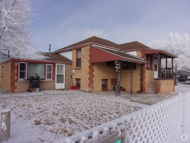 Building Photo - 820 Goshen Ave Rental