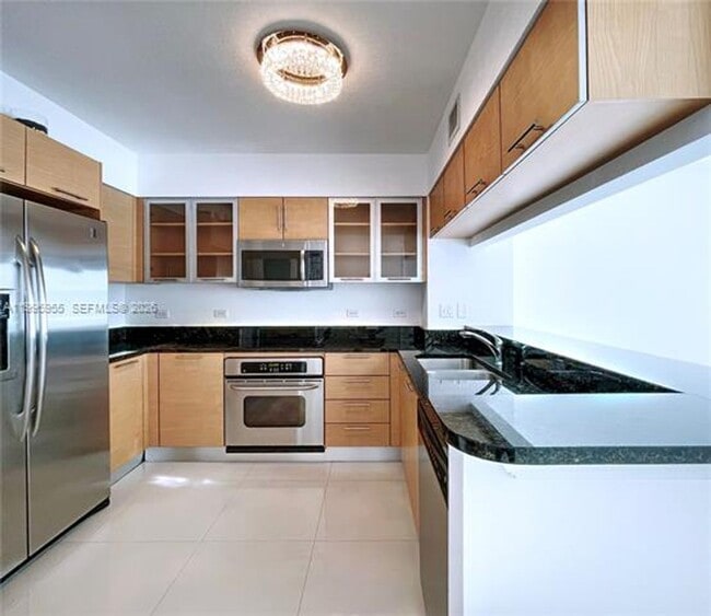 Photo - 31 SE 5th St Unidad 31 SE 5th St # 2307