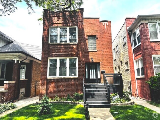 Building Photo - 4338 W Drummond Pl Rental