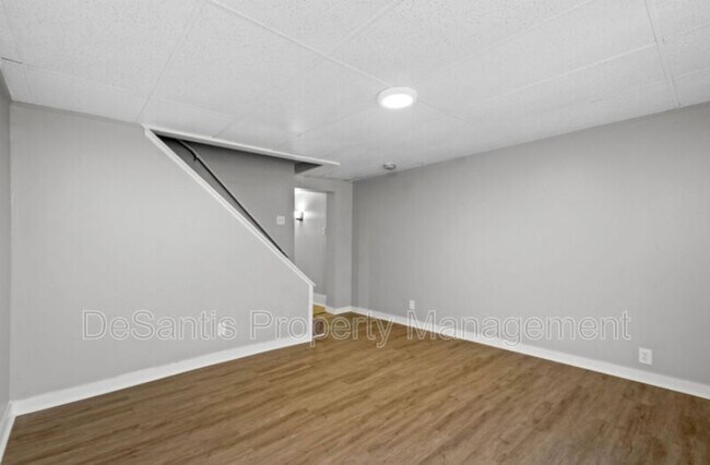 Photo - 2701 Oakely Way