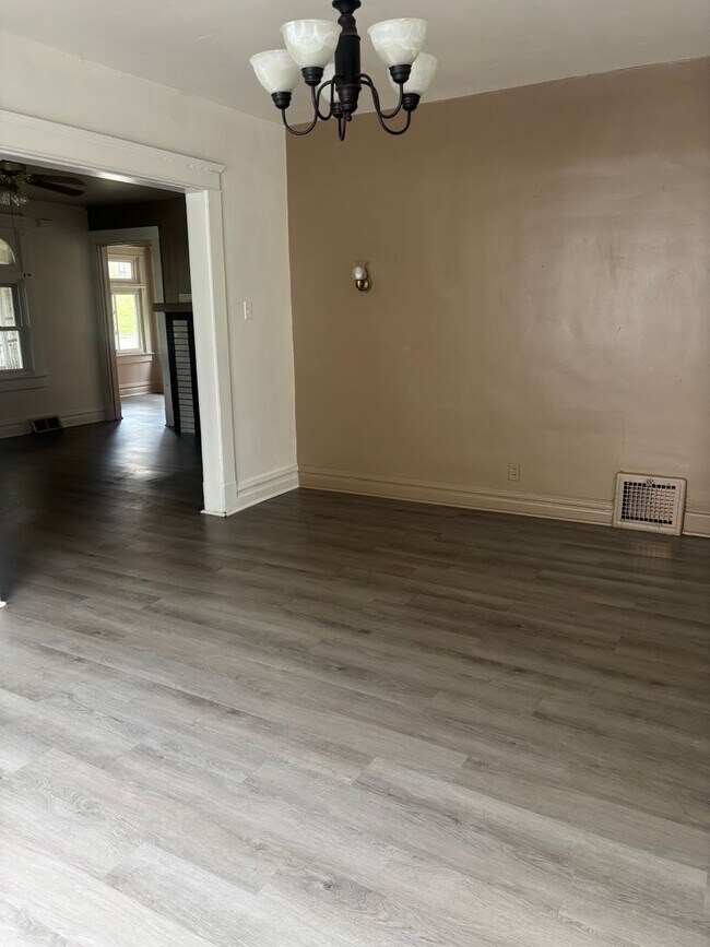 814 Highland Ave Unit 1