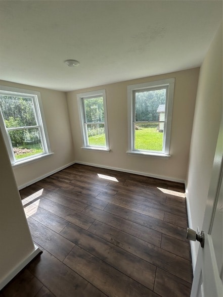 Photo - 5822 Edna St