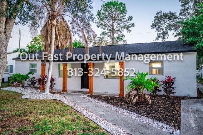 Photo - Bright Corner-Lot Home Near Bayshore and City Conveniences