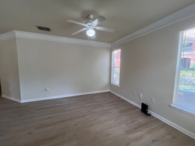 Photo - 8819 Villa View Cir Unit 107