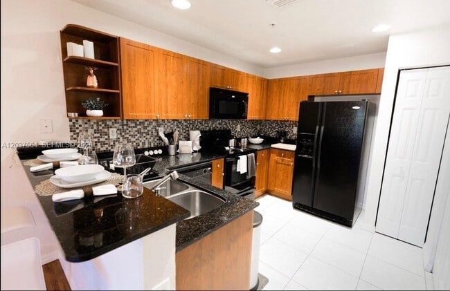Photo - 10805 NW 89th Terrace Unit 202-4