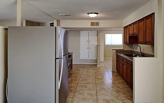 Photo - 5616 West Campbell Ave