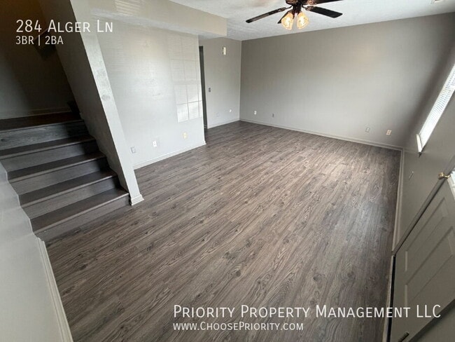 Photo - 284 Alger Ln