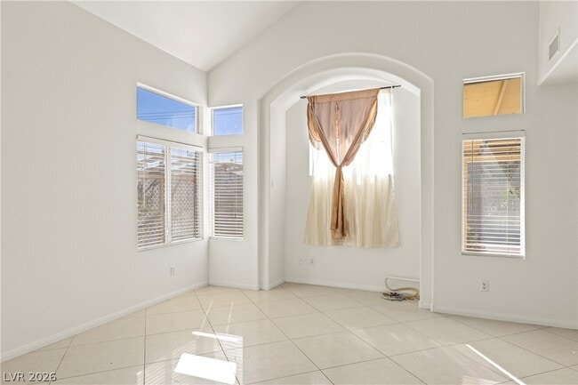 Photo - 7873 Laurelton Pl