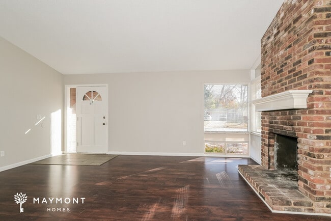 Photo - 3145 Kingsley Dr