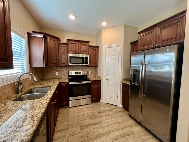 Photo - 9911 Landry Dr