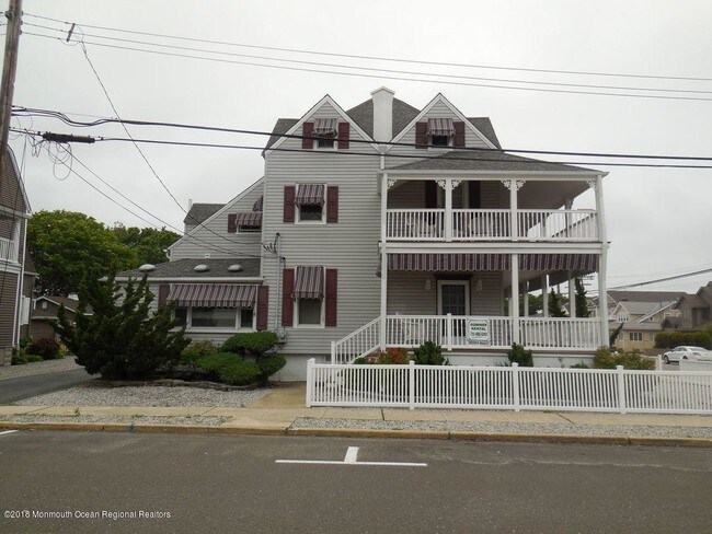 Photo - 100 New Jersey Ave