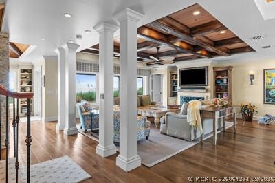 Photo - 965 Pebble Ln